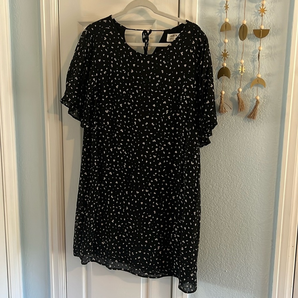 Black and white abstract dot dress